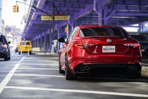 Alfa Romeo Giulia Quadrifoglio Nero Edizione 2018 года  (NA)